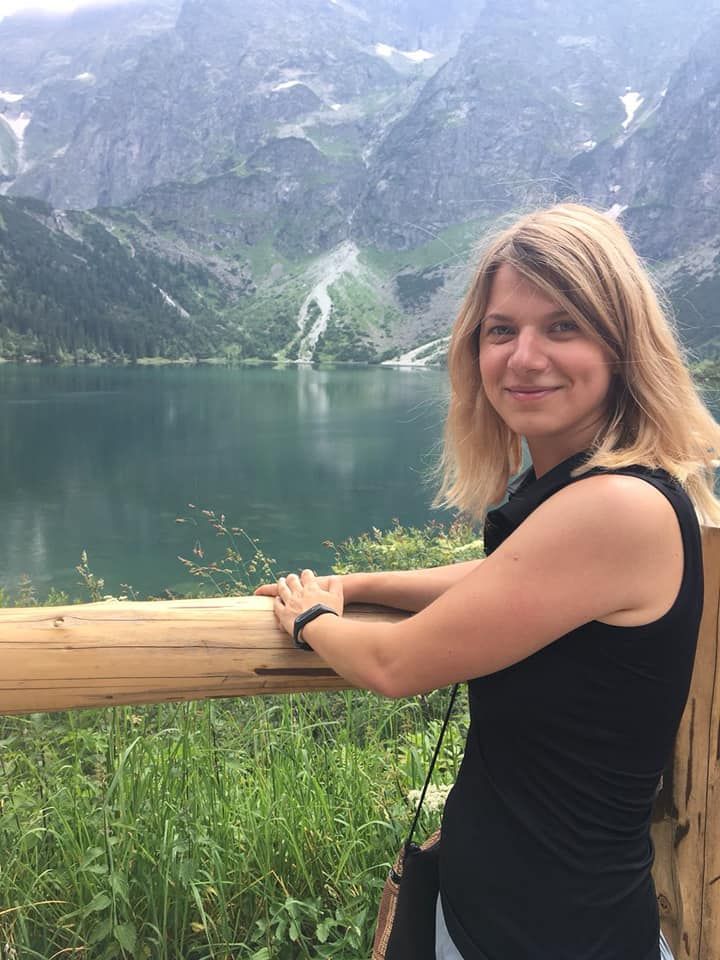 Нардепы, безработные, телеведущие, миллионеры: кто от Киева штурмует Раду 22