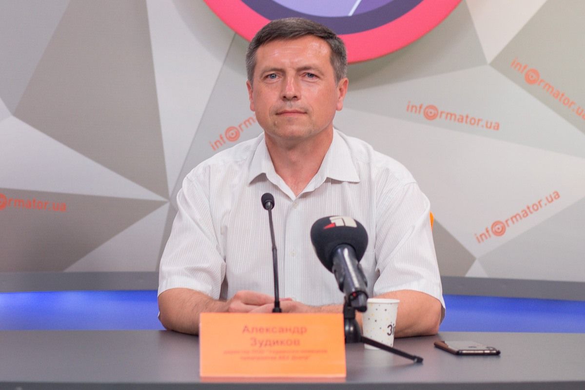 По словам Александра Зудикова, новая установка позволит избежать возгораний метана