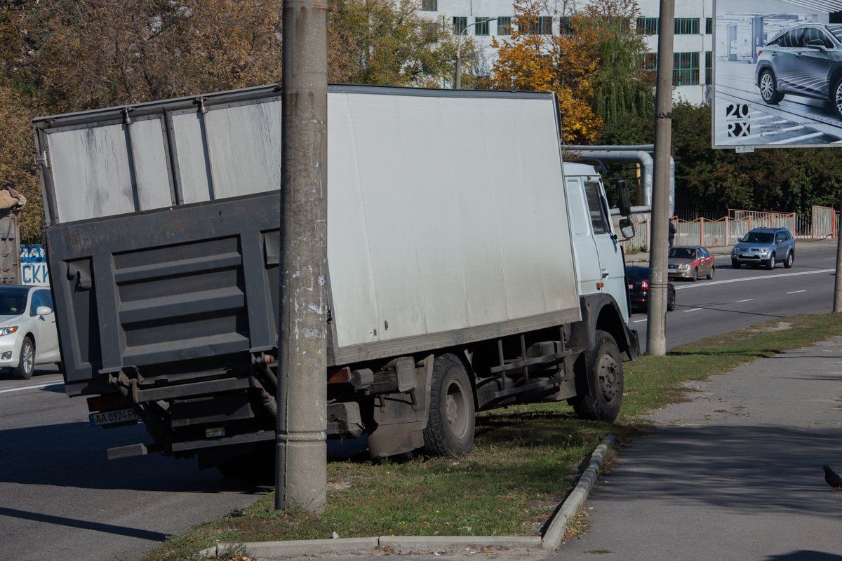 Как суд наказал водителя, сбившего троих человек на пешеходном переходе на улице Космической в Днепре 4