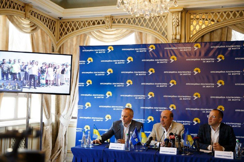 Честный разговор о жизни и политике: о чем говорил Рабинович в Днепре 2