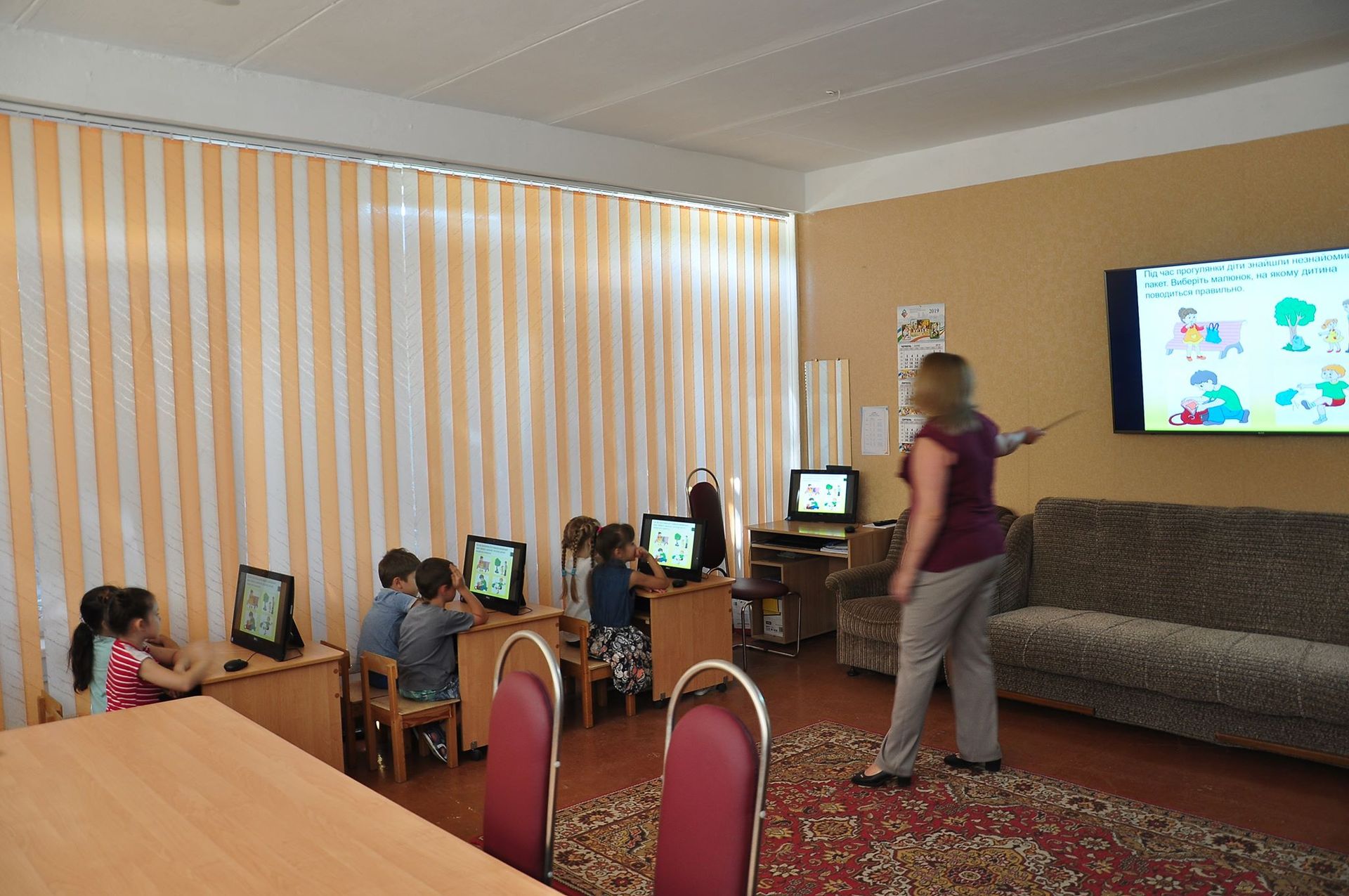 Как народный депутат Иван Куличенко помогает школам и садикам 4