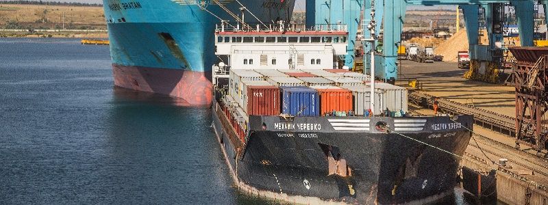 Как украли землю «Укррічфлоту» в Киеве