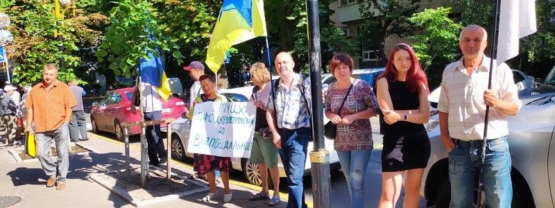 Похищение человека, дела-клоны и махинации в судах - что придумали налоговики из Днепра, чтобы завладеть товаром на 7 миллионов долларов