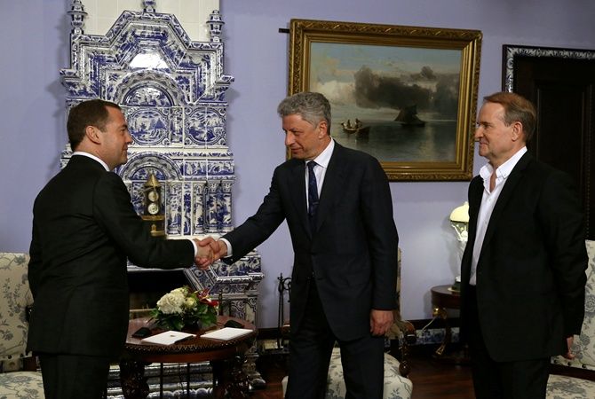 Встреча Медведчука и Бойко с Медведевым, по мнению Михаила Кацина, это больше предвыборные шаги политсилы