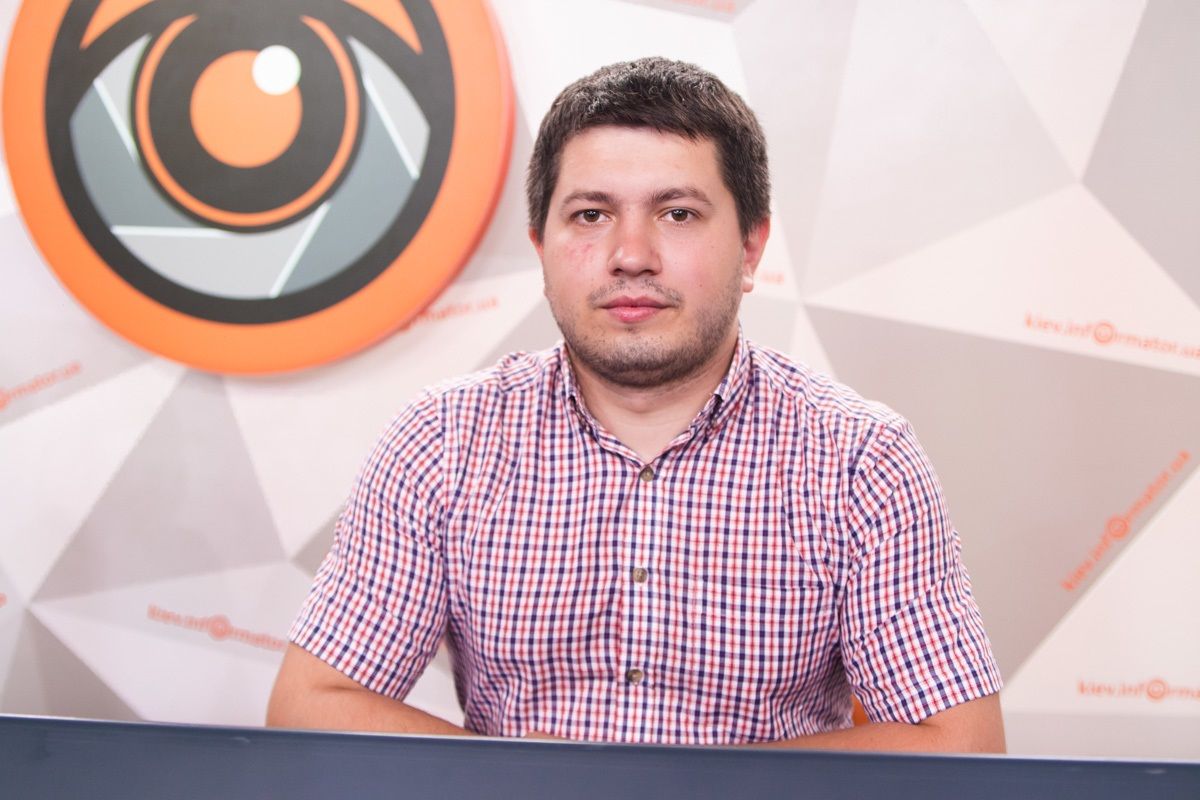 По словам юриста, за агитацию в день тишины могли выписать штраф в размере до 1360 грн. Правда были ли такие случаи наказания - неизвестно