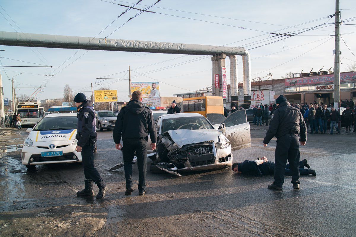Какой приговор вынес суд водителю авто, что убегал от полиции, протаранил Приус и совершил смертельное ДТП в Днепре 2
