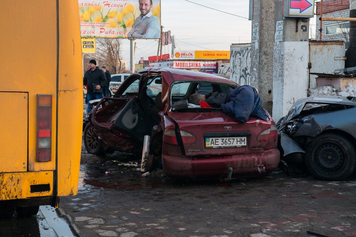 Какой приговор вынес суд водителю авто, что убегал от полиции, протаранил Приус и совершил смертельное ДТП в Днепре 4