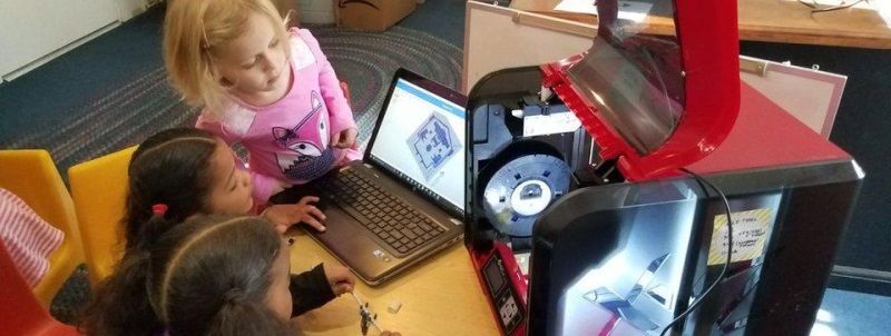 3D-принтеры, компьютеры и мебель: что закупят для школ и садиков Днепра за 4 миллиона гривен