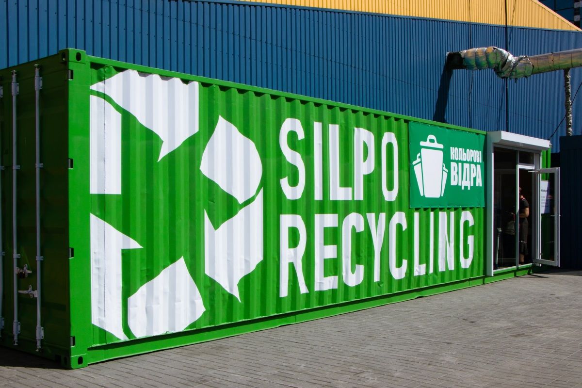 Партнерство міста та бізнесу: у Дніпрі відкрили перший пункт сортування твердих побутових відходів 1