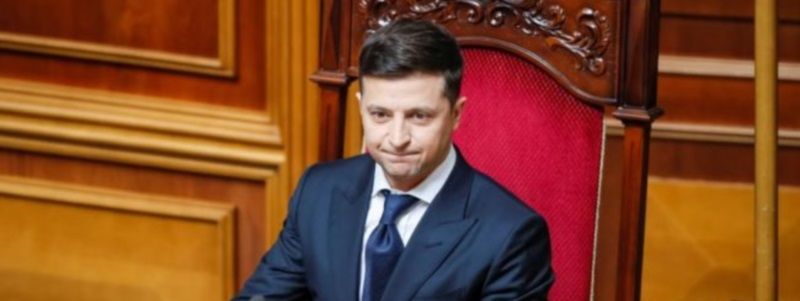 Чем грозит Украине новый указ Зеленского о раздаче россиянам украинского гражданства