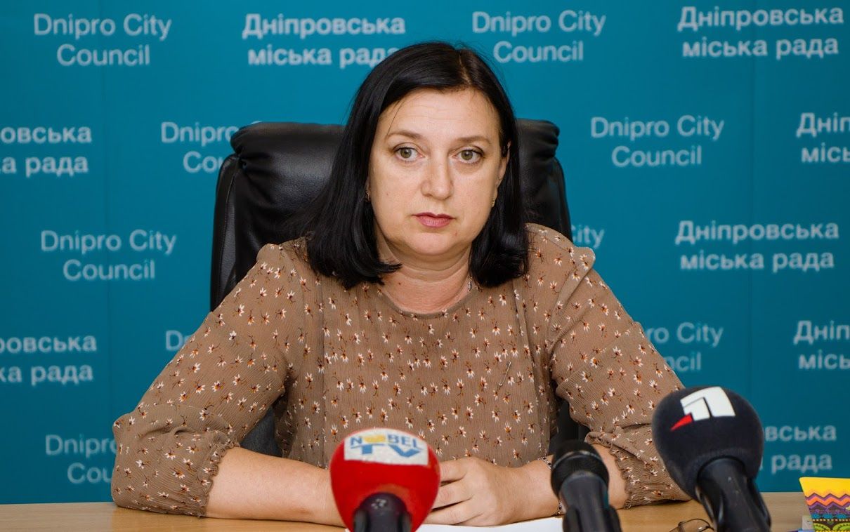 По словам Оксаны Турчиной, педагоги получают от горсовета 2-3 тыс. грн доплаты