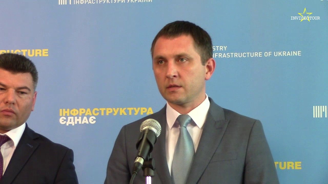 Юрий Лавренюк