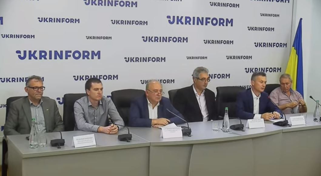 Кто виноват в неэффективных закупках уличного освещения в Киеве 1