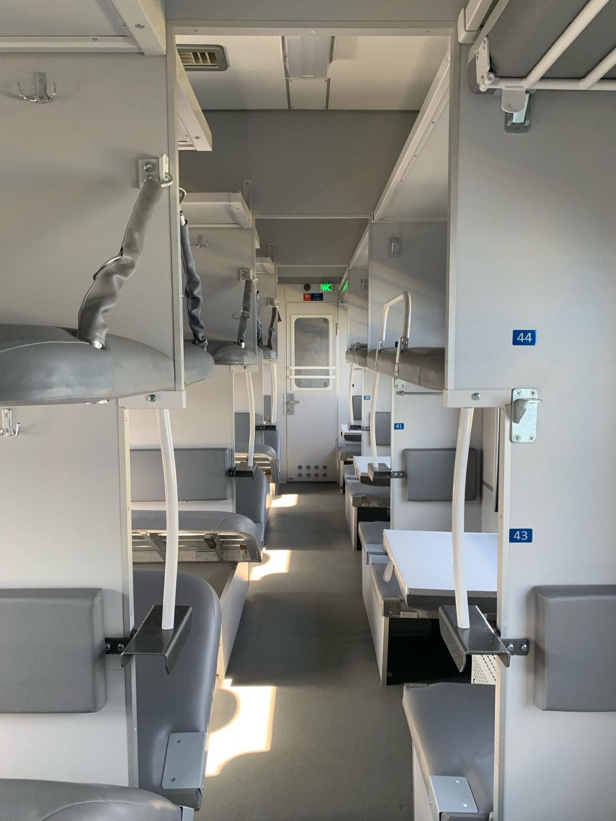 В Укрзалізнице показали новейший плацкарт: сколько стоит билет 1