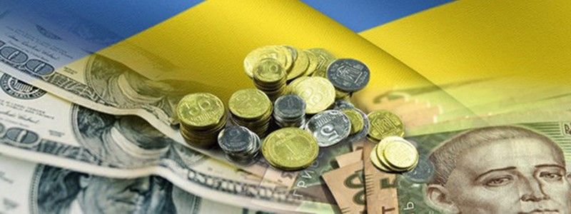 Кабмин утвердил проект бюджета Украины на 2020 год: какой будет минималка и доллар