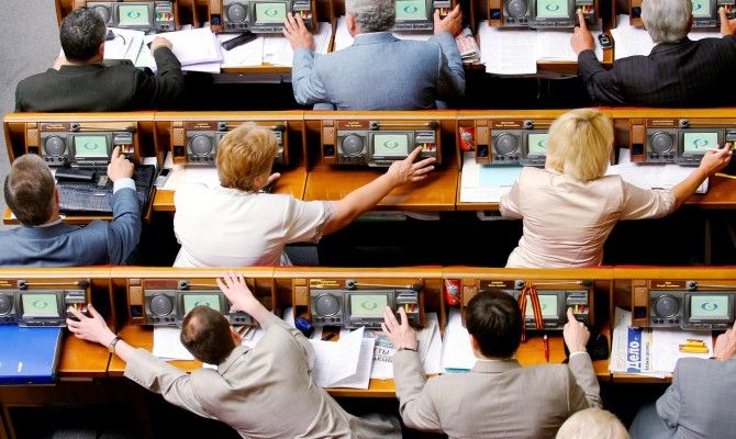 Кнопкодавство - это зло. Но Андрей Богдан, считает, что тому есть оправдание