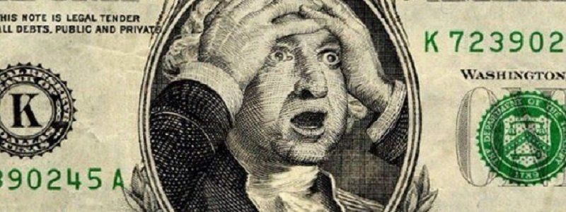 Доллар пробивает дно, гривна всерьез укрепилась: курс валют на 24 сентября