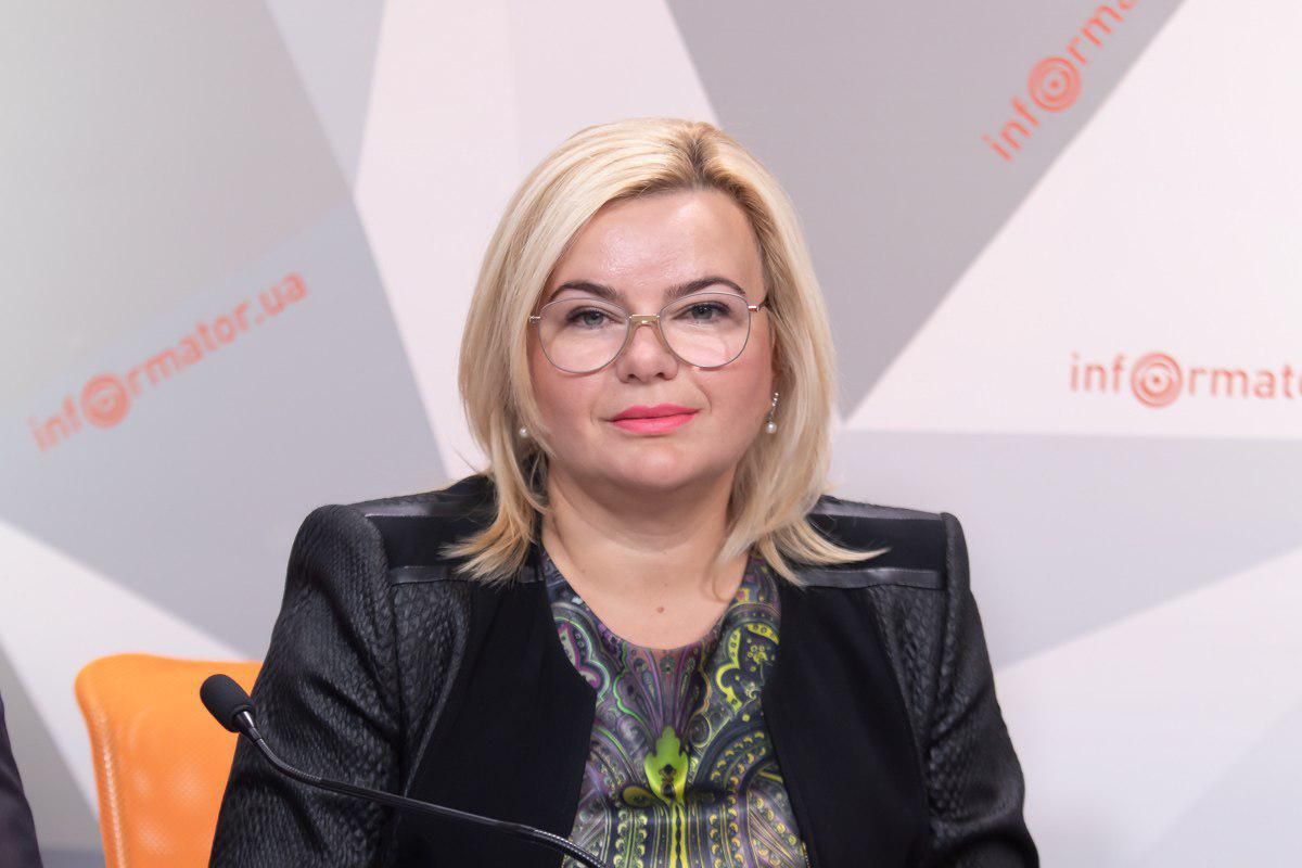 По словам Натальи Начарьян, абсолютно не ясно, куда уходят деньги выделяемые на КП города и заем, который берут городские власти