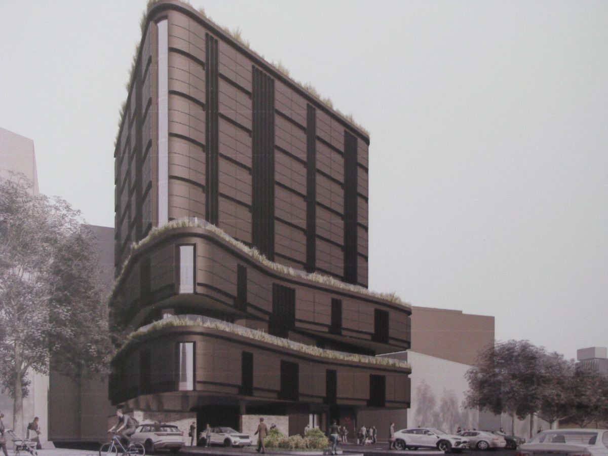 Градсовет Днепра: вместо недостроя – офисный центр, взамен ларьков – современный павильон 1