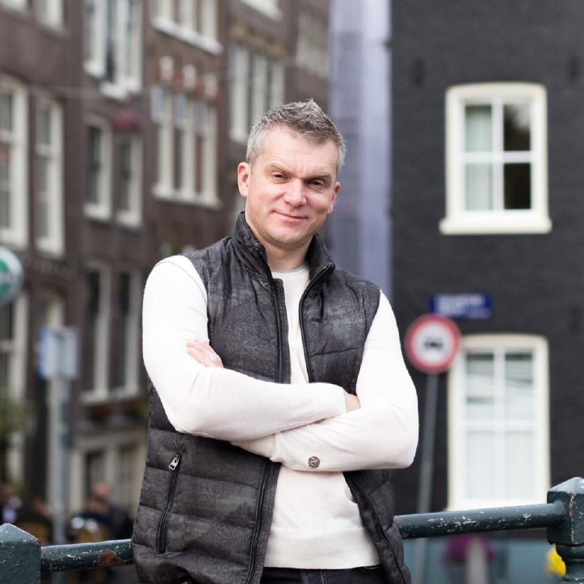 Дмитрий Томчук