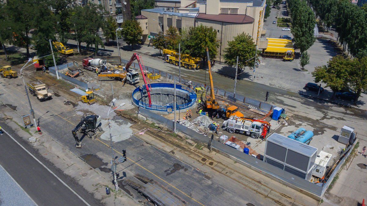 Стройка века