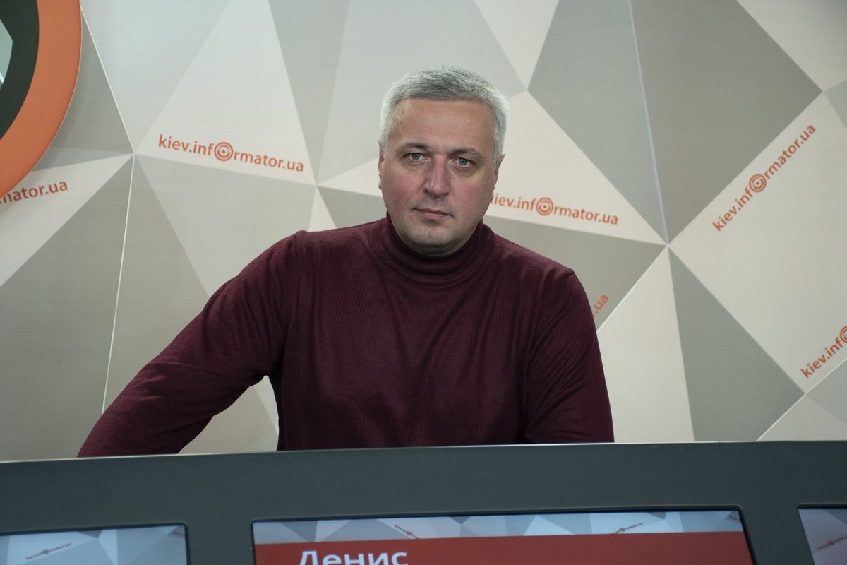 Денис Павловский