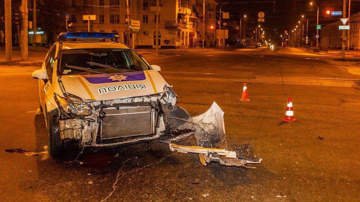 Для Нацполиции Украины купят 822 новых авто