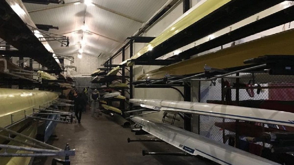 В Киеве чиновники нагрели 12 миллионов на закупке спортинвентаря для детей