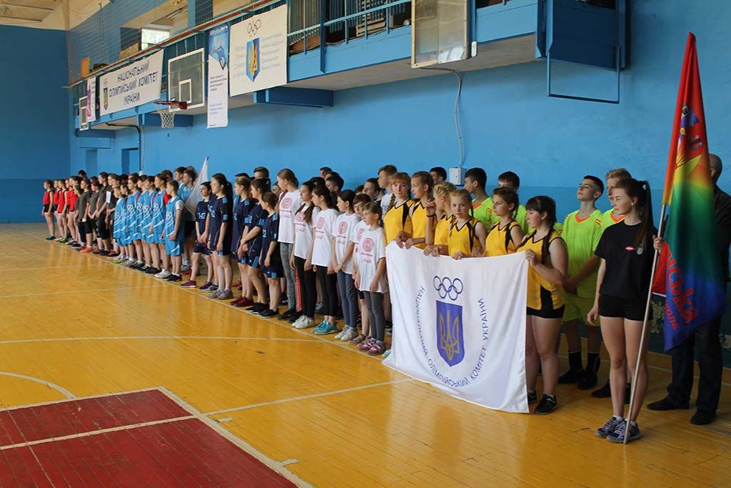 Нынешнее здание Днепропетровского высшего училища физической культуры не позволяет обучать там всех желающих спортсменов