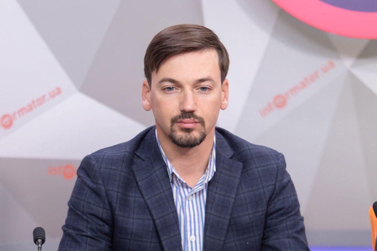 Глава бюджетной комиссии, депутат Артем Хмельников