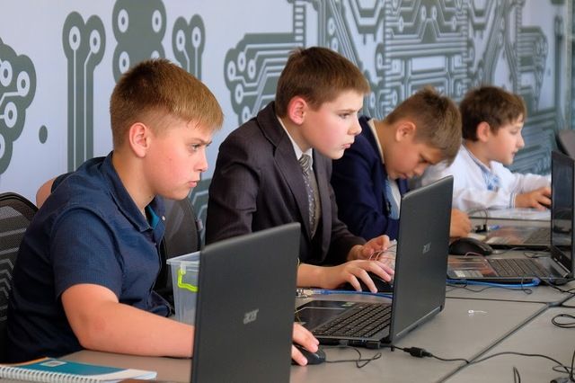 Что купят в школы и садики Днепра за 4 миллиона гривен 1