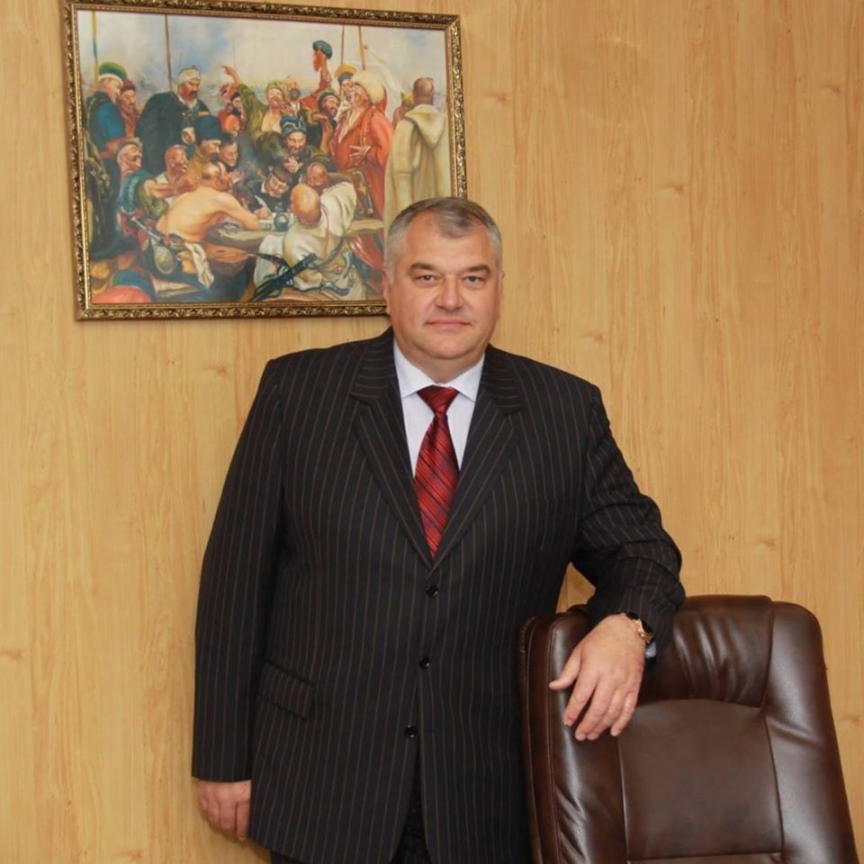 Поселковый голова Обуховки Василий Гезь