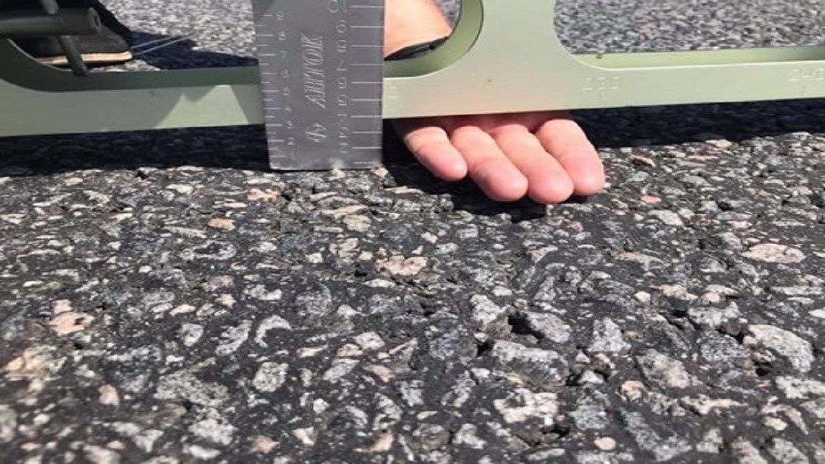 Почему разрушается отремонтированная трасса Днепр-Запорожье