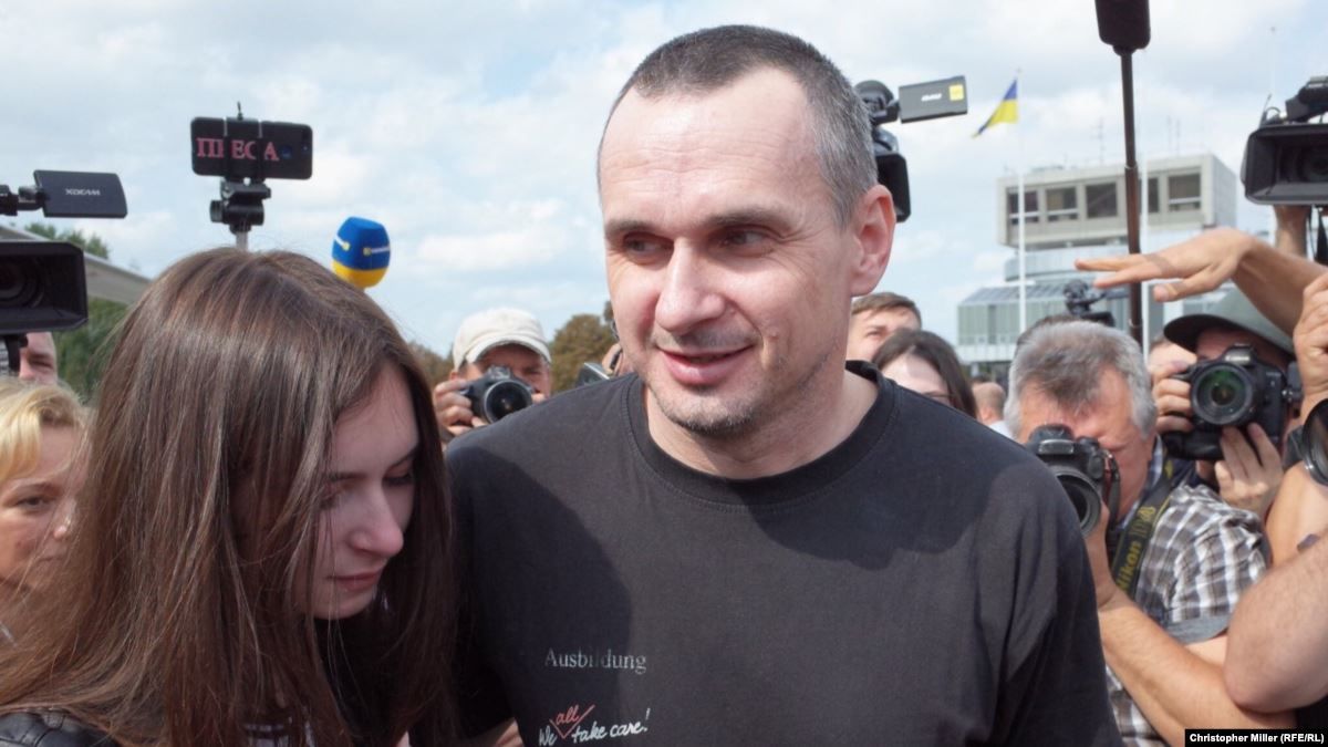 Возвращение моряков и политических узников на родину украинцы считают самым важным событием года