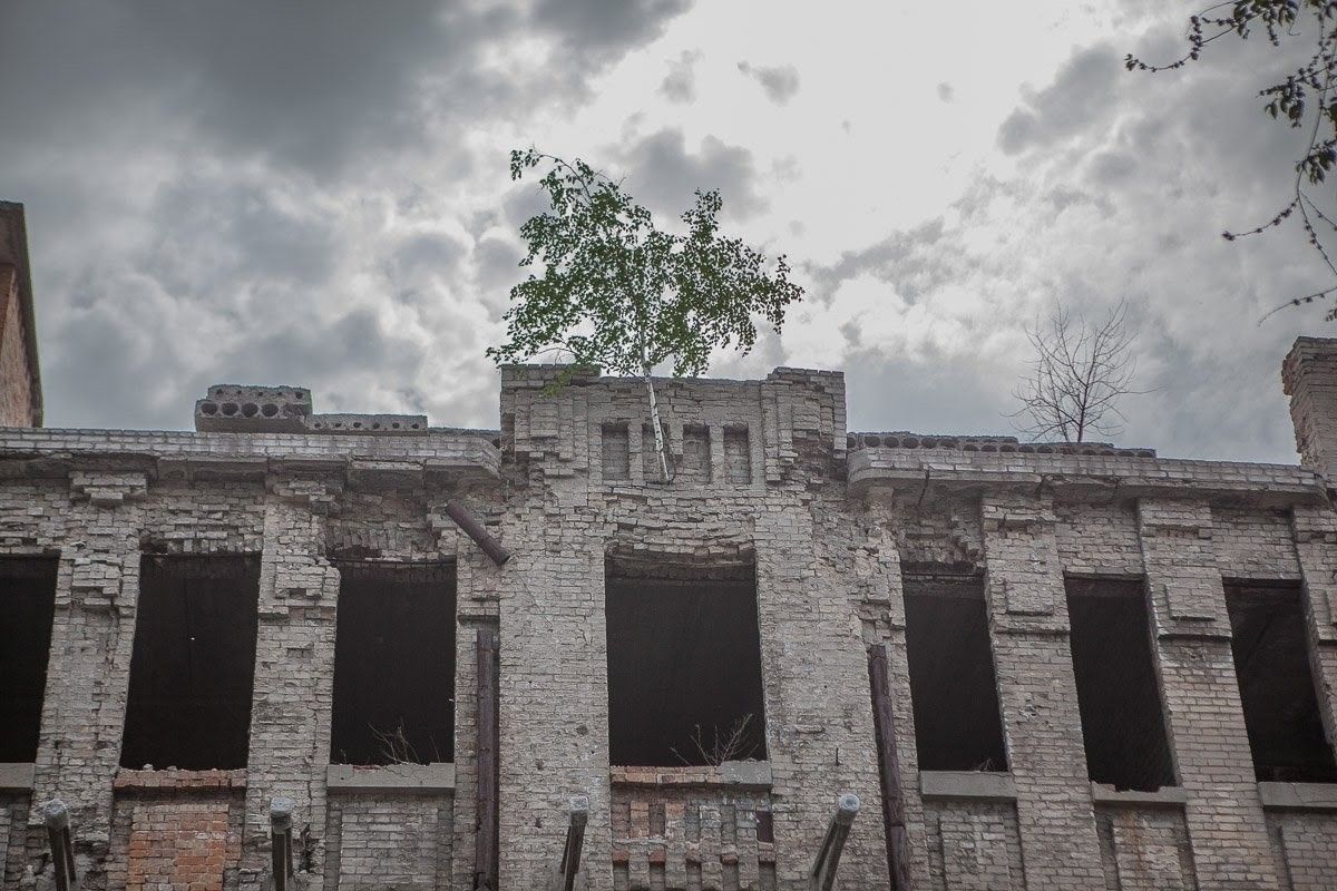 Как идет реконструкция исторического здания на улице Троицкой в Днепре 12