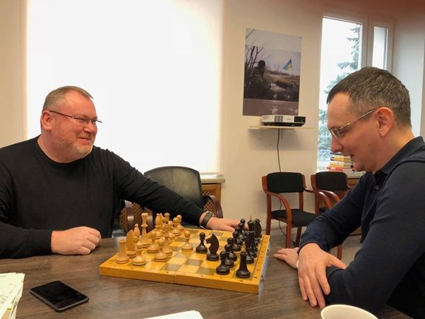 Глава Днепропетровской ОГА Валентин Резниченко и его советник Юрий Голик одними из первых в стране поняли преимущества Prozorro