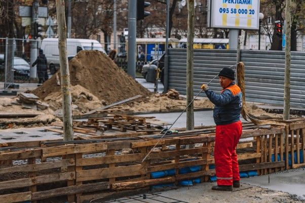 На Короленко идут строительные работы