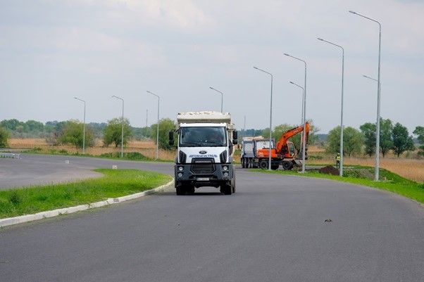 Как и на что тратили деньги Дорожного фонда ОГА Украины