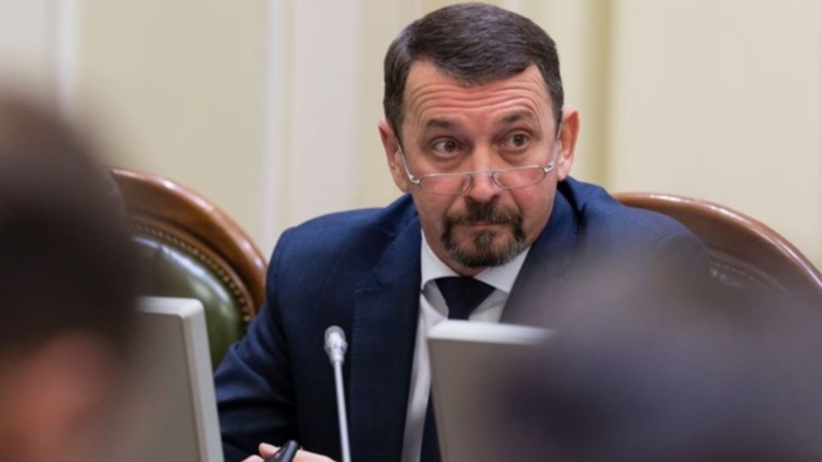Чем известен предвыборный куратор Днепропетровщины от Слуг Народа, нардеп Юрий Кисель