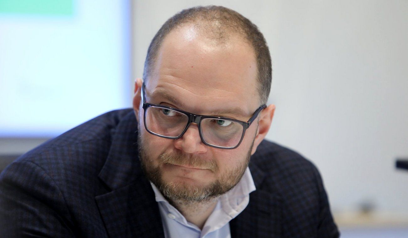 Министр Бородянский пока запомнился только законом о борьбе с фейками, который по сути вводит цензуру