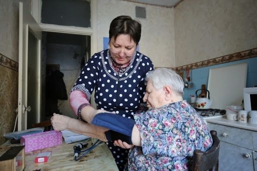 Мэр Днепра Борис Филатов про доплаты бюджетникам, скорую помощь, школы, ремонты, метро и Южмаш 2