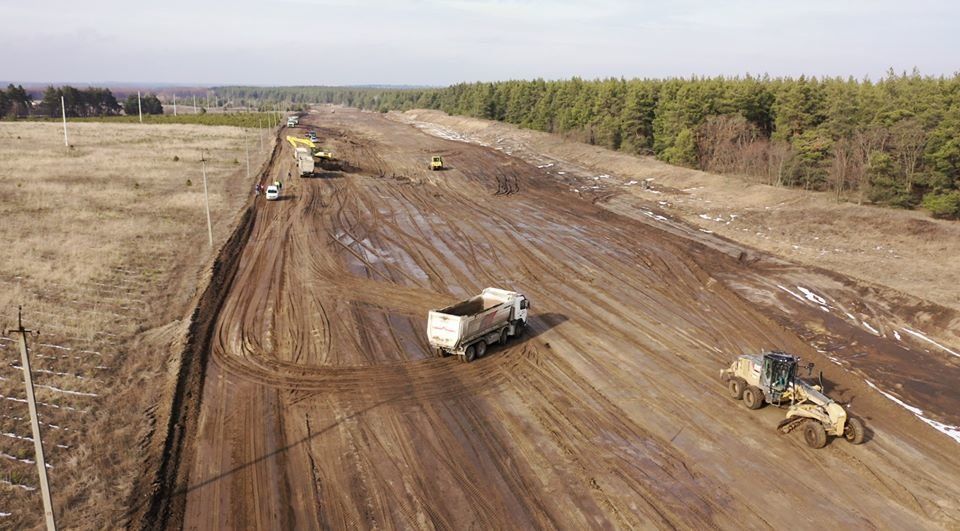Большое строительство: в ДнепрОГА рассказали какие дороги, школы и стадионы отремонтируют в 2020 году 1