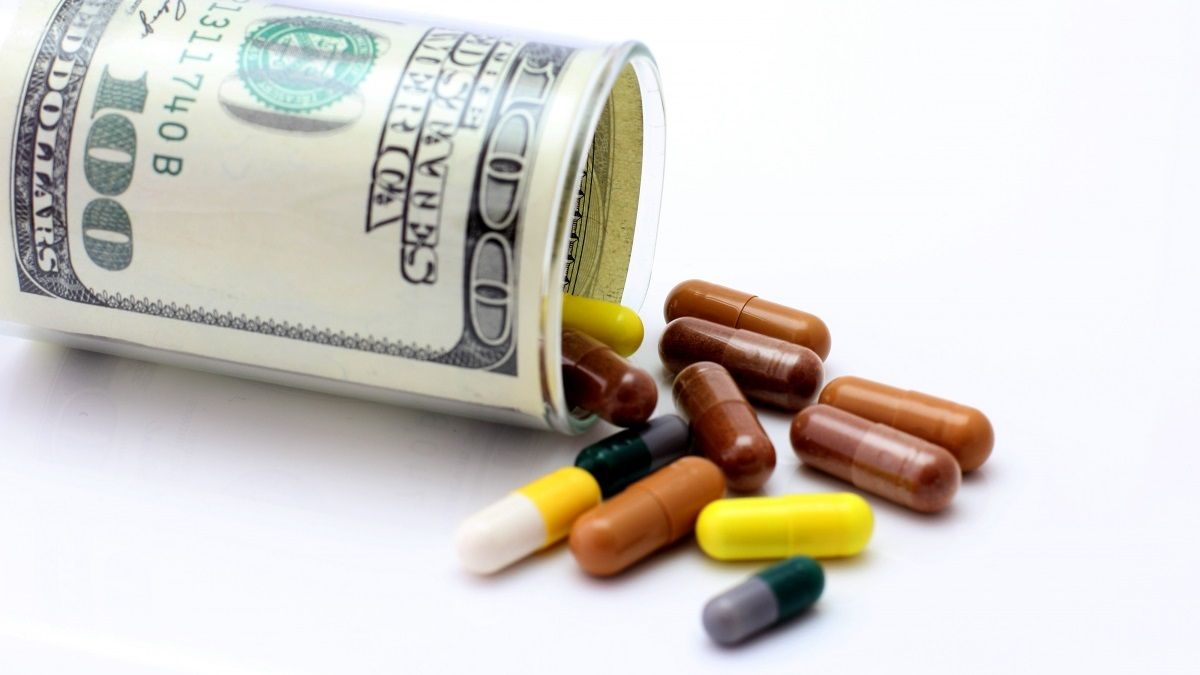 Карантин в Украине: какой бизнес пострадает, а кто озолотится и насколько