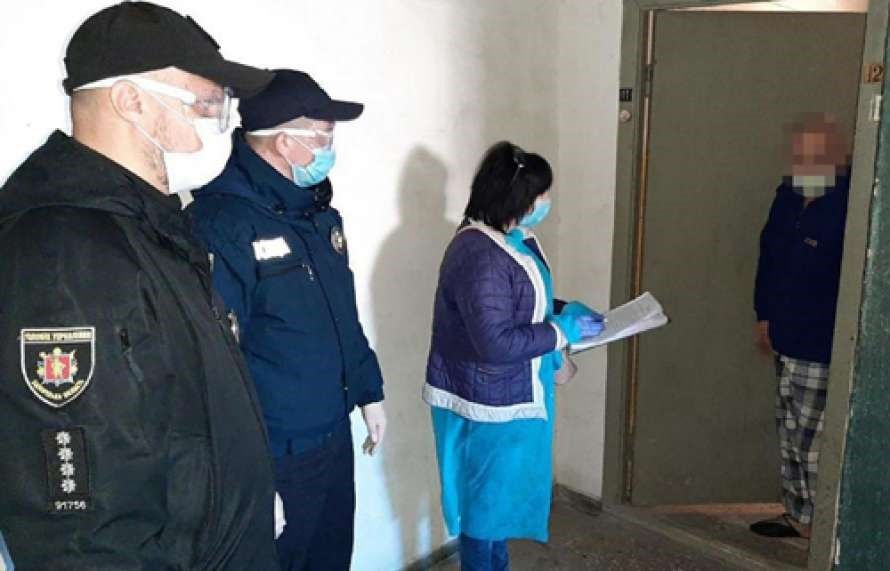 Нарушение Конституции и домашний арест: юристы назвали незаконные нормы карантина в Украине 5