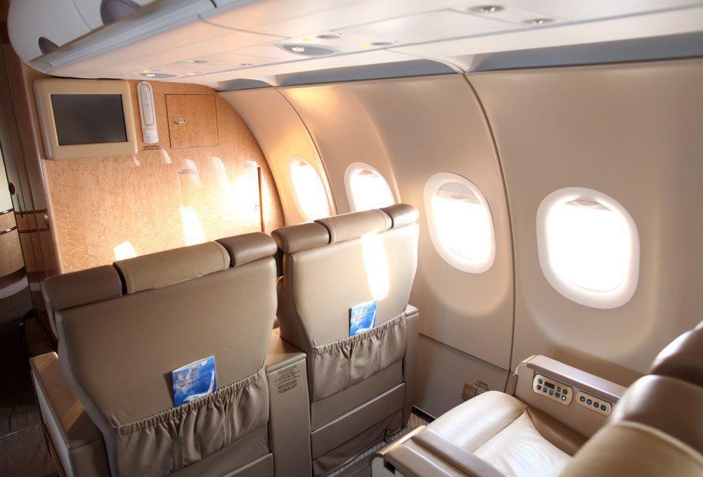 Чья фирма поставит топливо для самолета Зеленского на 13,6 миллиона гривен 4