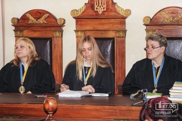 Миллионеры со скандалами: кого Зеленский назначил судьями на Днепропетровщину 3