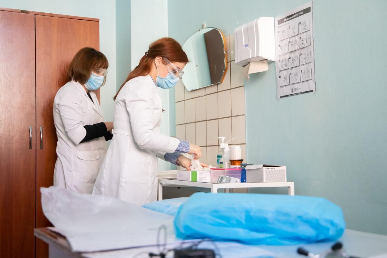 Врачам, которые борются с коронавирусом из городского бюджета идут доплаты