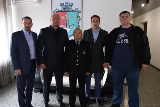 Как «Слуга народа» сливает местные выборы на родине Владимира Зеленского 3