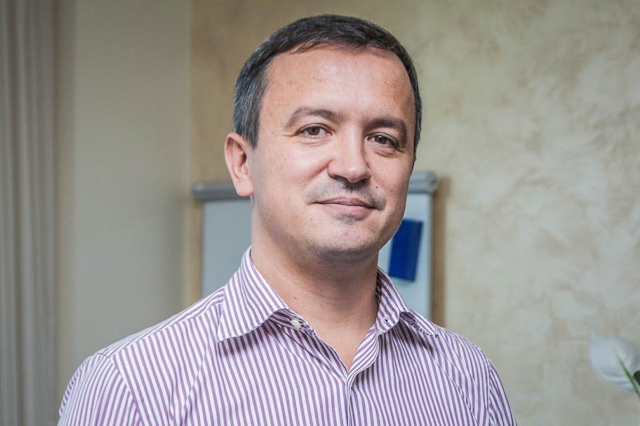 Аваков и компания: топ-5 самых богатых министров Кабмина Украины 2