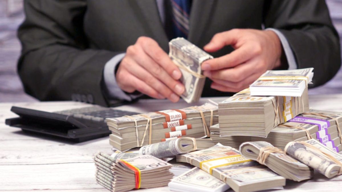Топ-5 самых богатых депутатов горсовета Киева: кто заработал за год больше всех
